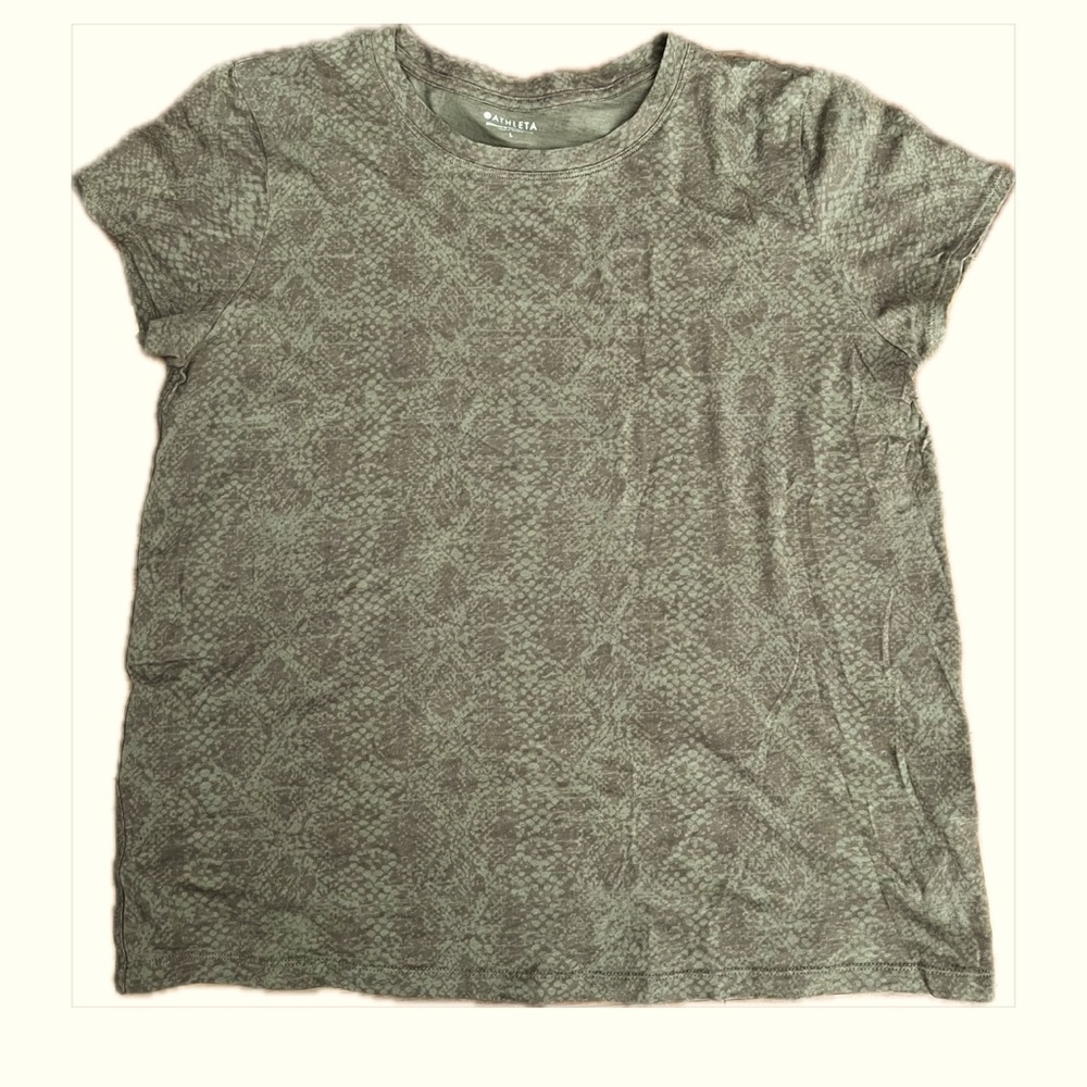 Athleta crew neck t-shirt size Large